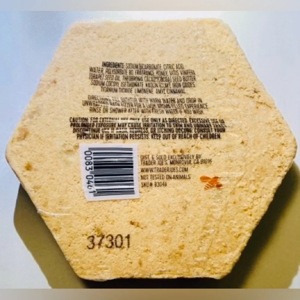 NEW TRADER JOE’S Honey Hydration Bath Fizzer 5‎ oz NEW